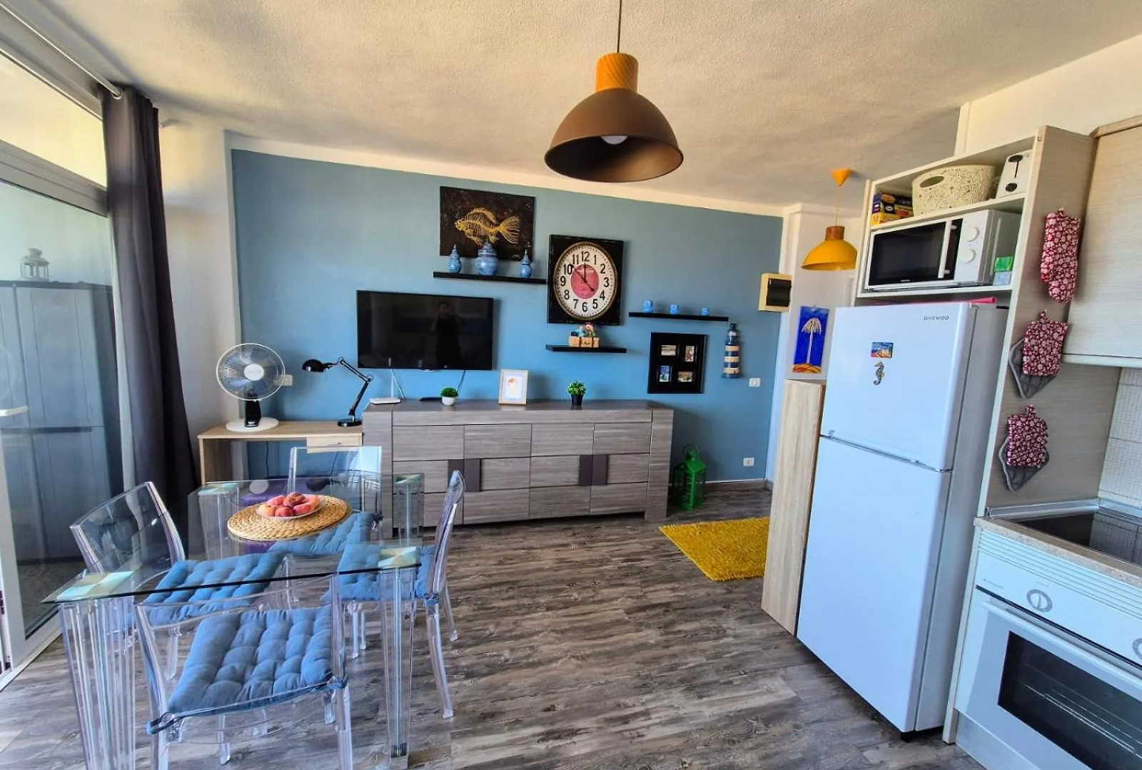 Arenas Negras Apartament Malaga Puerto de Santiago  Apartment Puerto de Santiago (Tenerife)